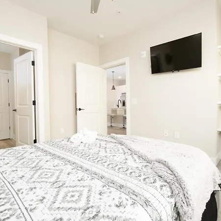 Atlanta'S Summerhill Stay